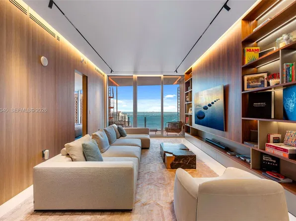 300 Biscayne Boulevard Way Unit 3105W, Miami, FL 33131