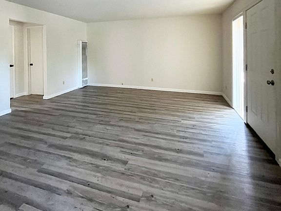 5th image of 2070 Radio Ave APT 13