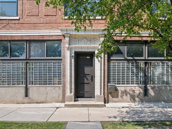 2222 W Potomac Ave, Chicago, IL 60622
