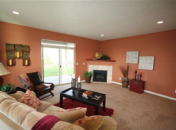 4th image of 5115 Bilbao Dr