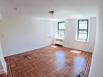 Rented by Urban Real Estate Inc