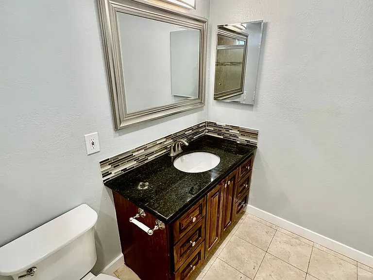 9721 Graham Street — Photo 25