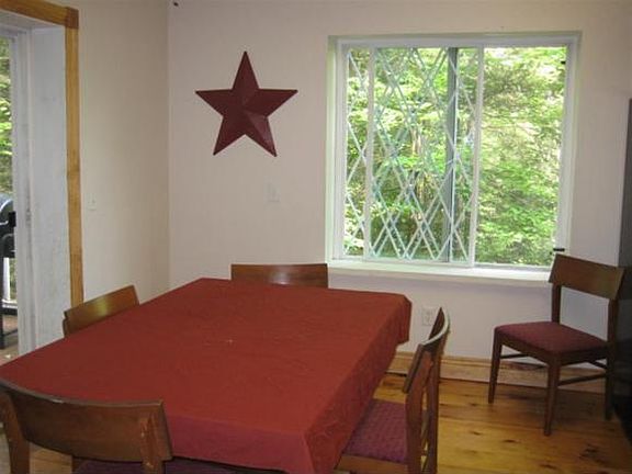 4th image of 64 Felters Rd