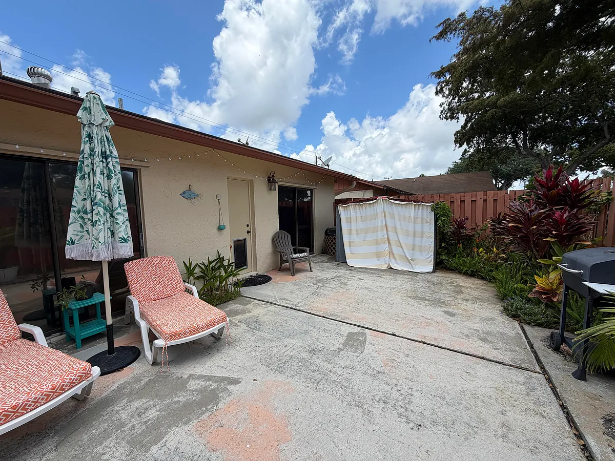 Building Photo - 1051 Summit Place Cir #D