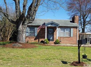 641 Hillcrest St, Hudson, NC 28638