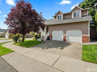 8627 136th Street E, Puyallup, WA 98373