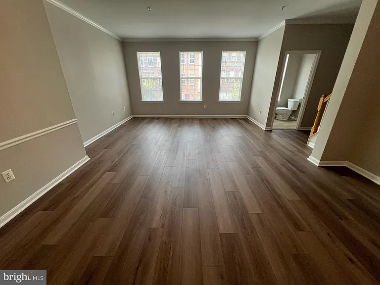 18023 Calabar Dr — Photo 9