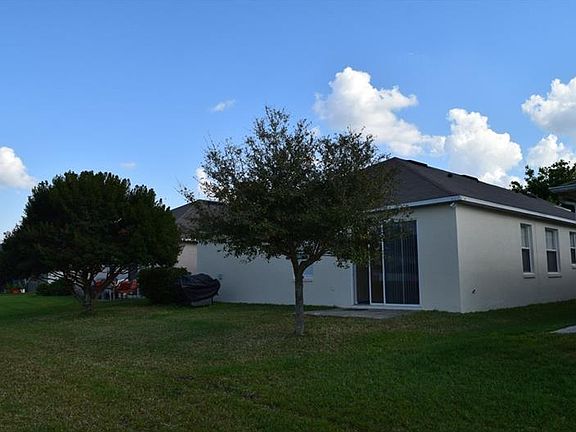 2nd image of 4887 Adair Oak Dr