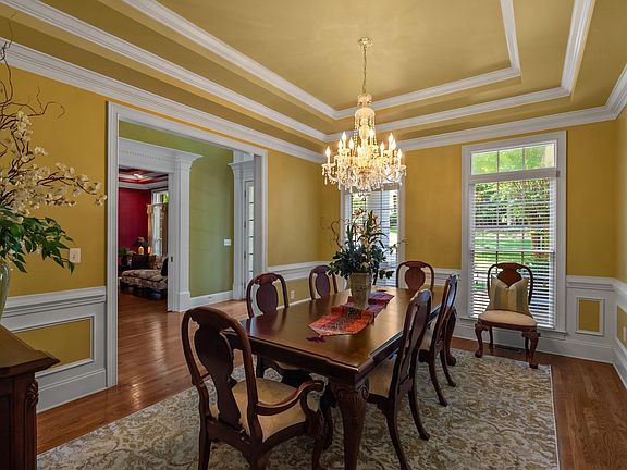 5th image of 142 Birkdale Dr