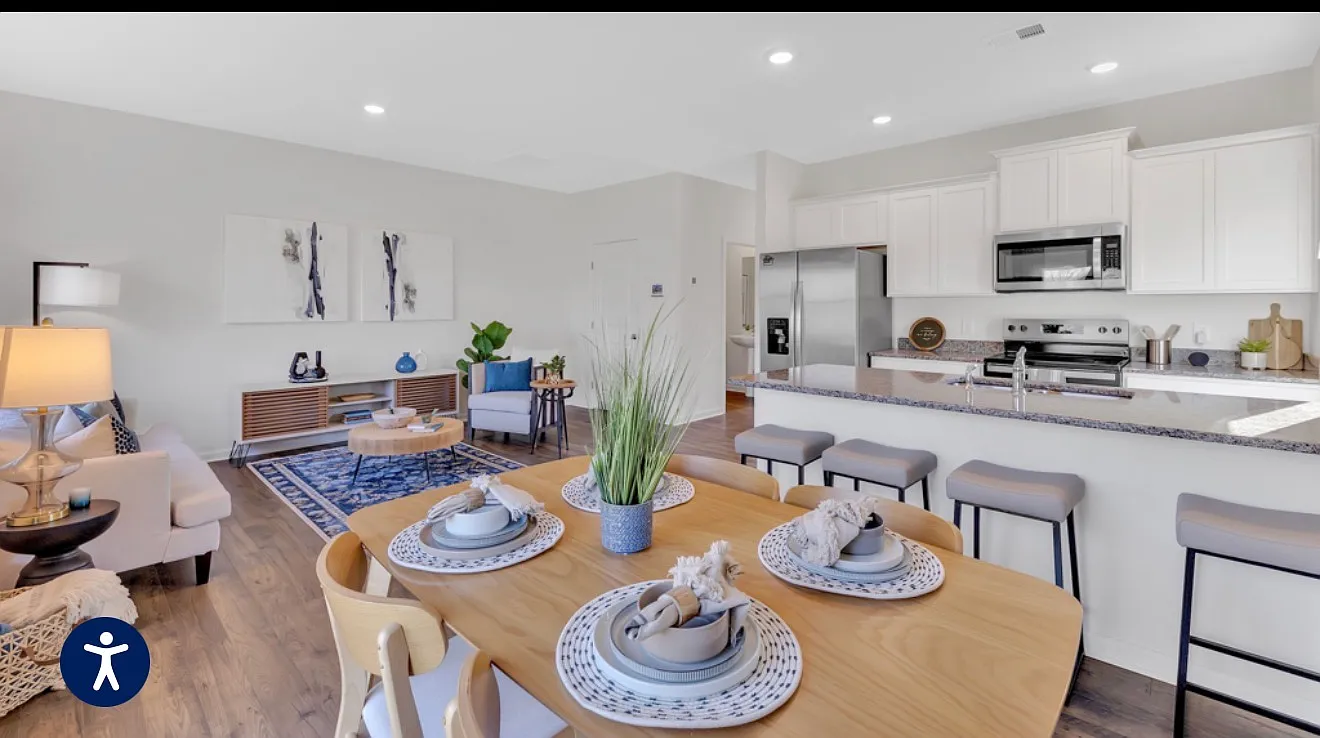 3 bed, 1381 sqft, $2,200 — Photo 4