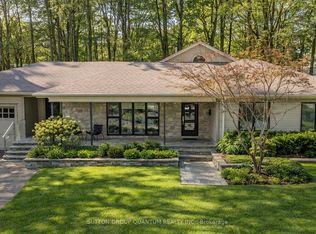 133 Mineola Rd E, Mississauga, ON L5G 2E7