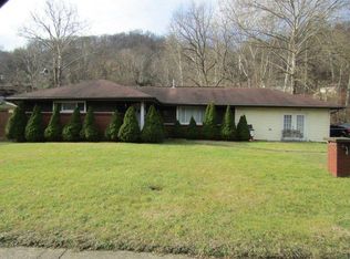 Mount De Chantal Rd, Wheeling, WV 26003