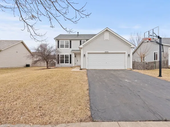 2031 Matthew Dr, Montgomery, IL 60538