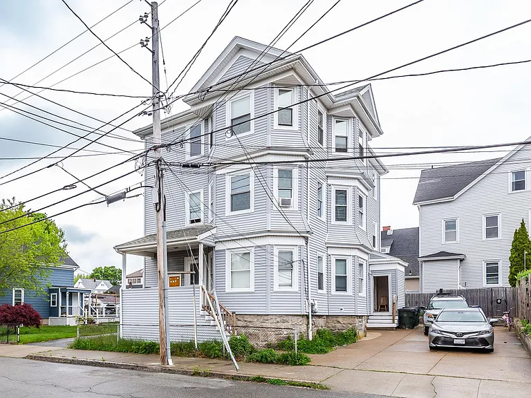 418 Anthony St #1 — Photo 9