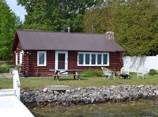 04387 Lakeshore Rd, Boyne City, MI 49712