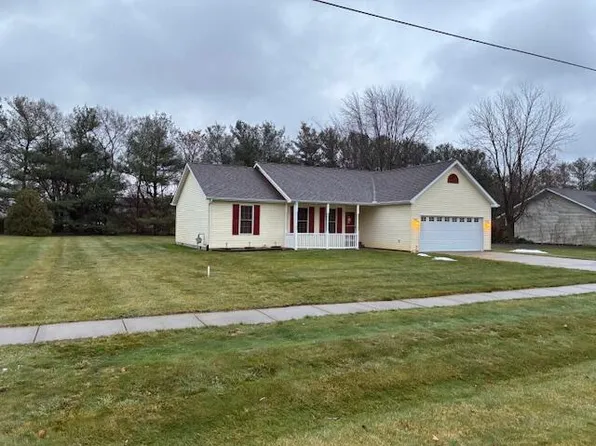 11807 Laurie Dr, Wheatfield, IN 46392