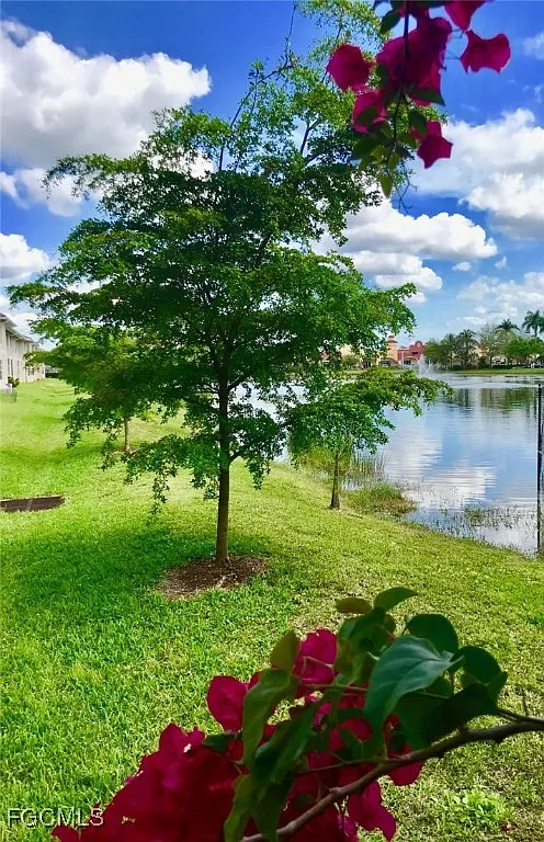 8342 Bernwood Cove Loop — Photo 3