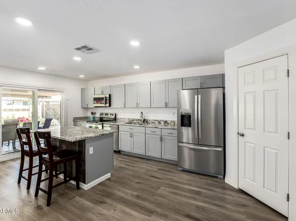 1930 W JOAN DE ARC Avenue, Phoenix, AZ 85029