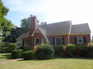 9662 Red House Rd, Appomattox, VA 24522