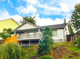 742 SE Forest Glen Rd, Estacada, OR 97023