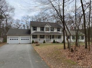 716 Cook Hill Rd, Killingly, CT 06239