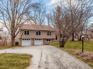 413 W Riverside Rd, Ames, IA 50010