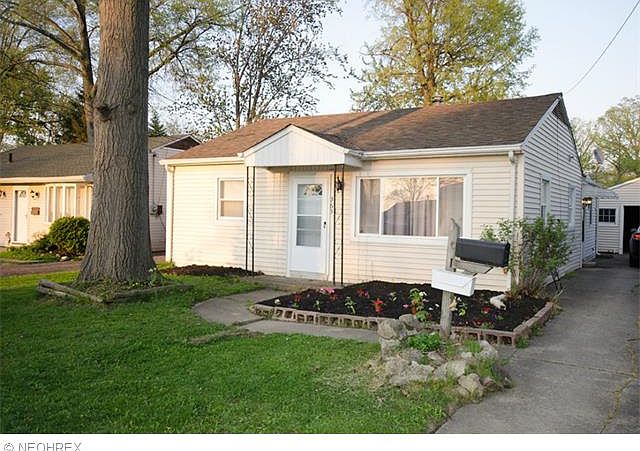 1st image of 363 Marseilles Ave
