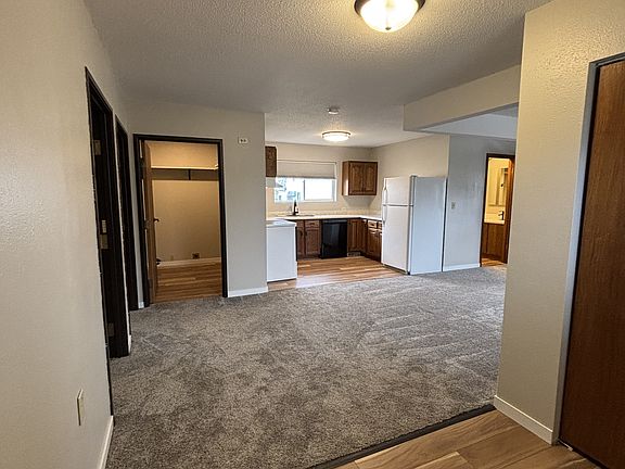 2nd image of 1321 8th Ave NE #1