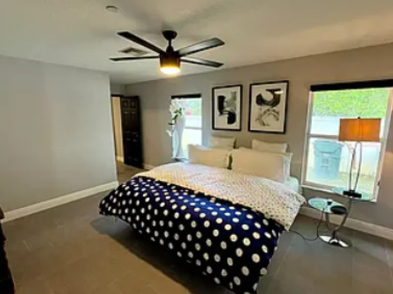 2450 SW Cameo Blvd — Photo 10