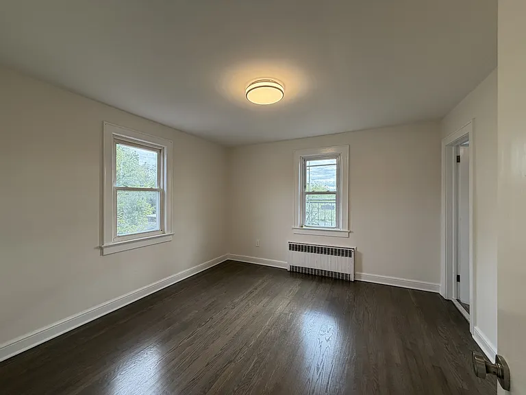 1020 Raritan Ave — Photo 10