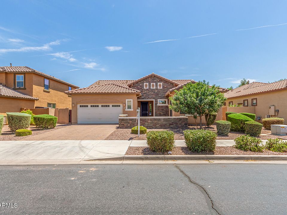1st image of 19275 E CANARY Way