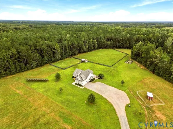 121 Green Level Rd, King William, VA 23086