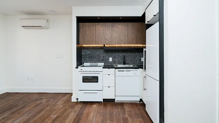 Rented by Nooklyn NYC LLC | media 3