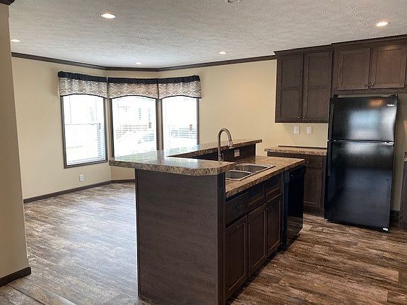 2nd image of 10 Sweetwater Way #215