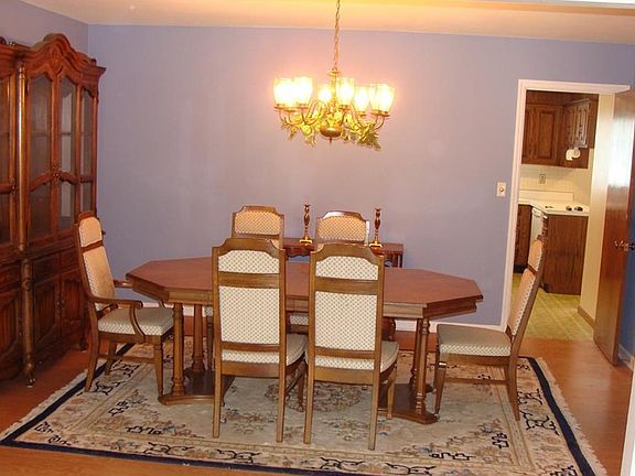 5th image of 3313 Highcrest Ct