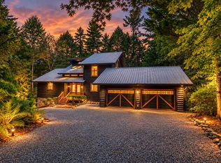 450 Flat Creek Cir, Blue Ridge, GA 30513