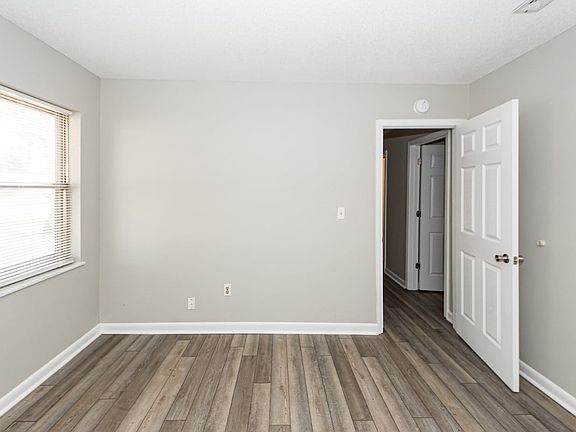 3rd image of 200 Barshay Dr