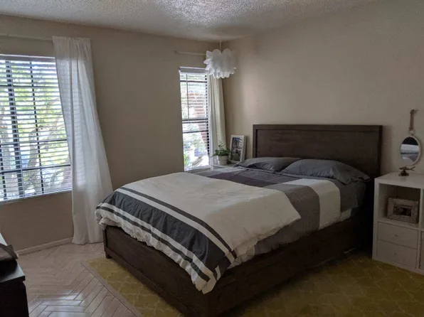Third Ave Hillcrest (Hillside Court), 4260 3rd Ave APT 202, San Diego, CA 92103