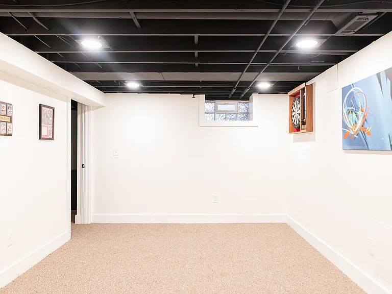 389 Lake Park Dr — Photo 36