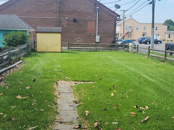 2nd image of 330 E Guilford St
