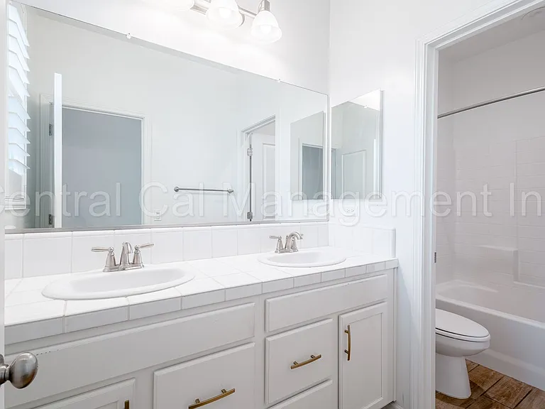 14409 Barbon Beck Ave — Photo 22