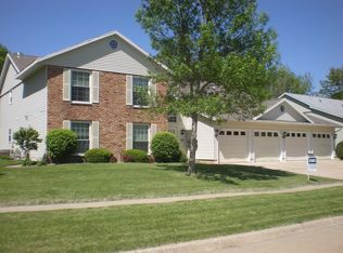 6204 Greenbriar Ln SW UNIT C, Cedar Rapids, IA 52404