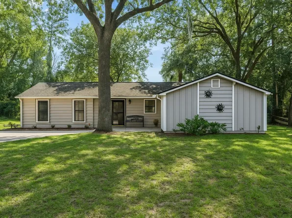 2445 Lanrell Dr, Tallahassee, FL 32303