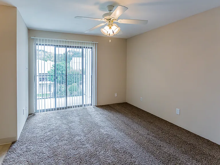 Doral-Main Bedroom