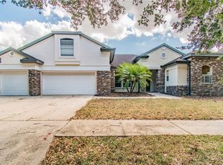 5943 Jaegerglen Dr, Lithia, FL 33547