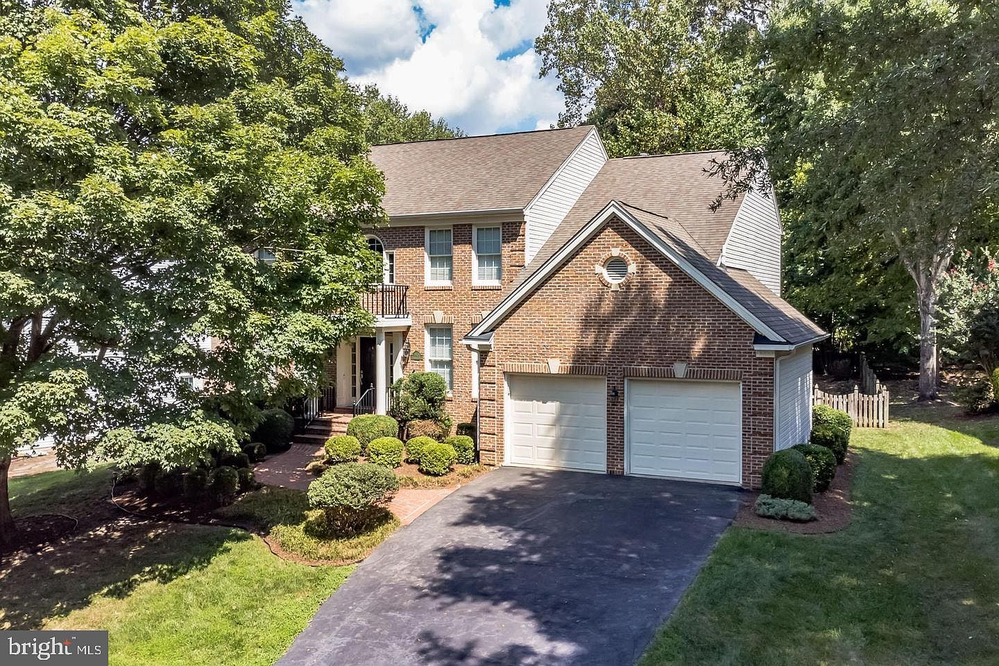 7929 Hollington Pl, Fairfax Station, VA 22039 | Zillow