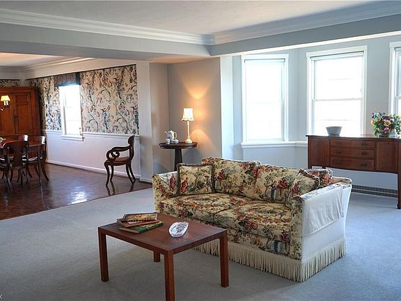 2nd image of 13500 Shaker Blvd APT 702