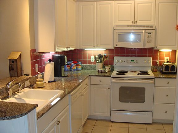 3rd image of 225 Presidents Cup Way Unit 106