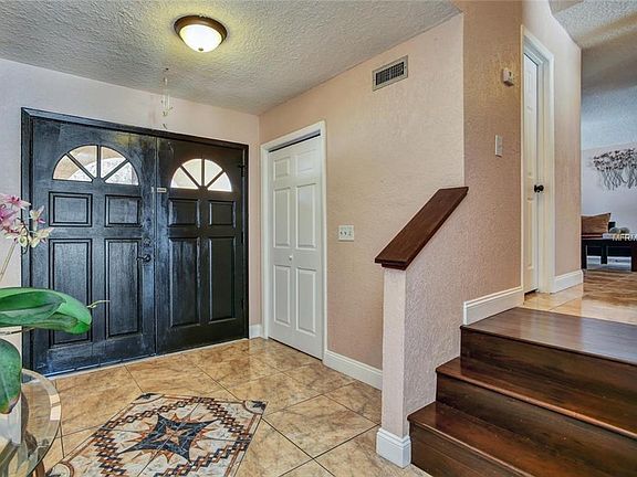 3rd image of 7015 Twelve Oaks Blvd