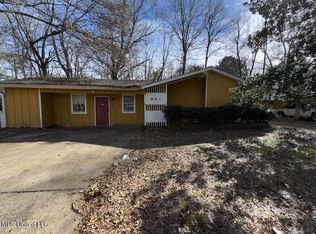 921 Westway St, Jackson, MS 39212